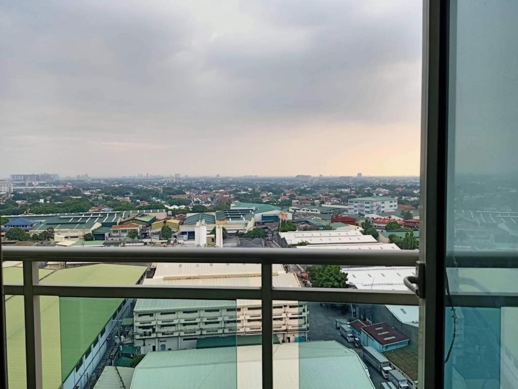 Azure Urban Resort With Wifi And Netflix باساي المظهر الخارجي الصورة